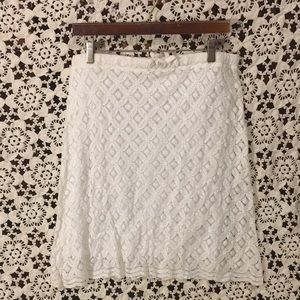 Lace skirt
